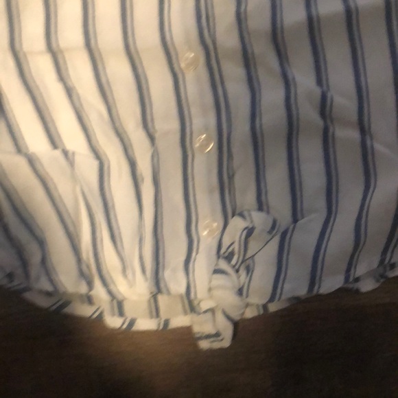 Top - Picture 4 of 6